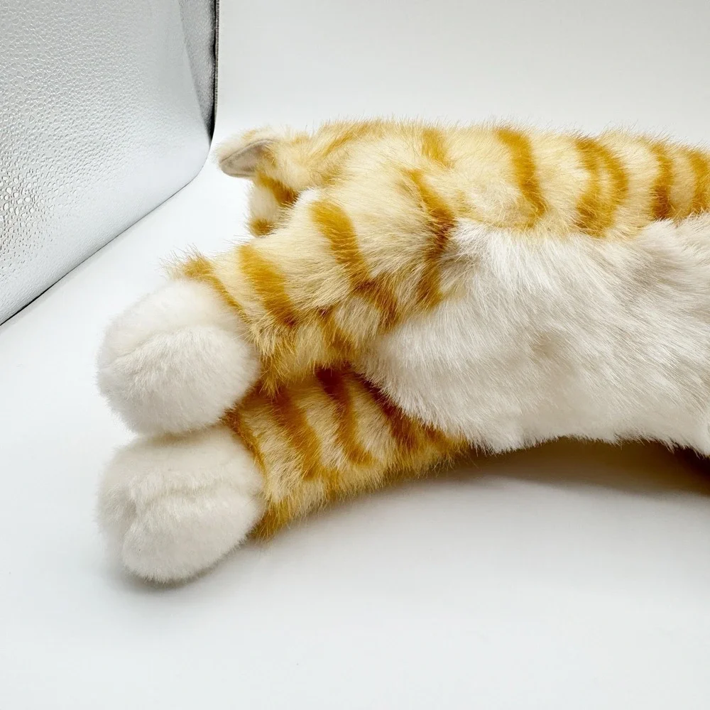 Douglas cuddle toy